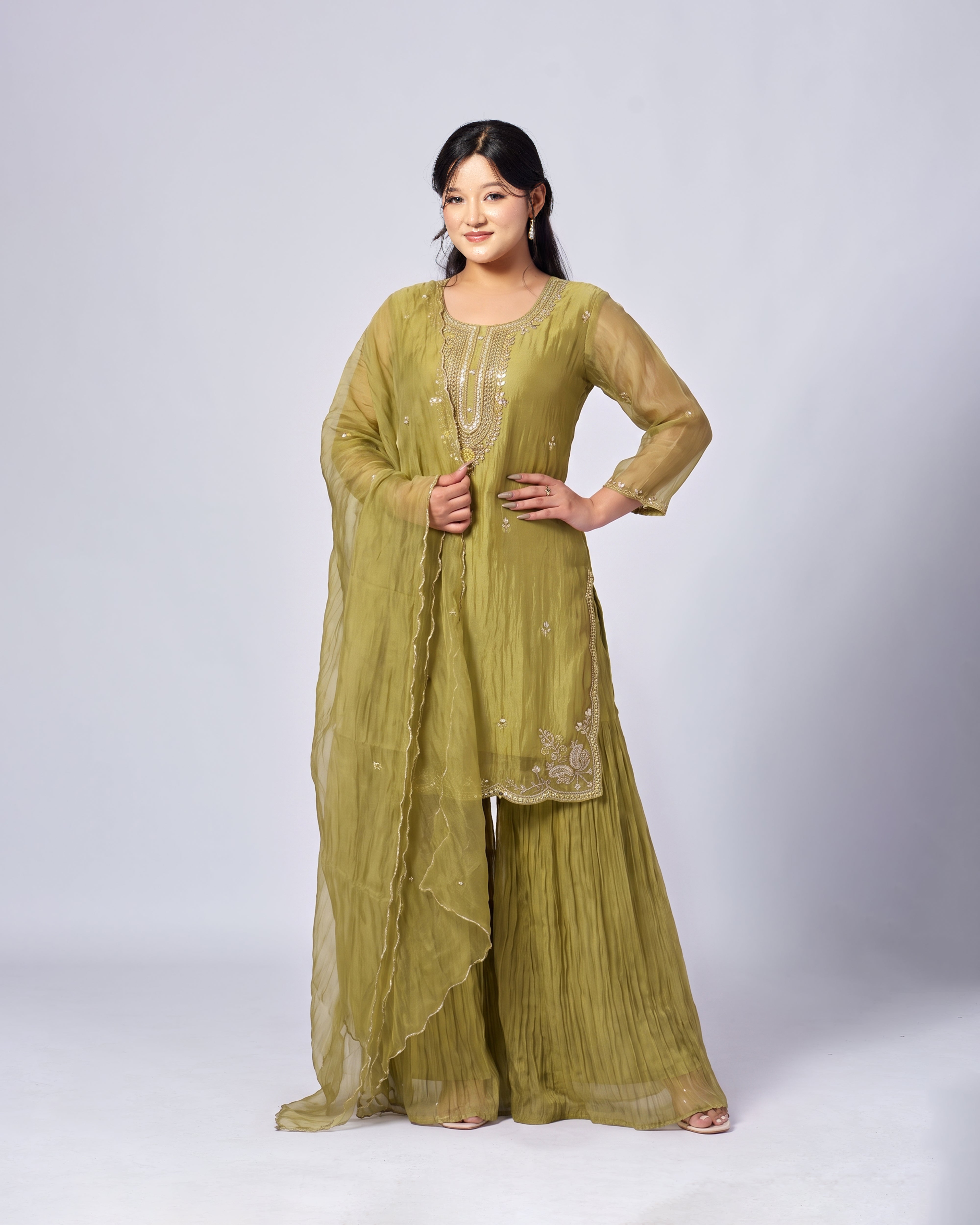 Premium Crush Silk with Handwork Set – Green