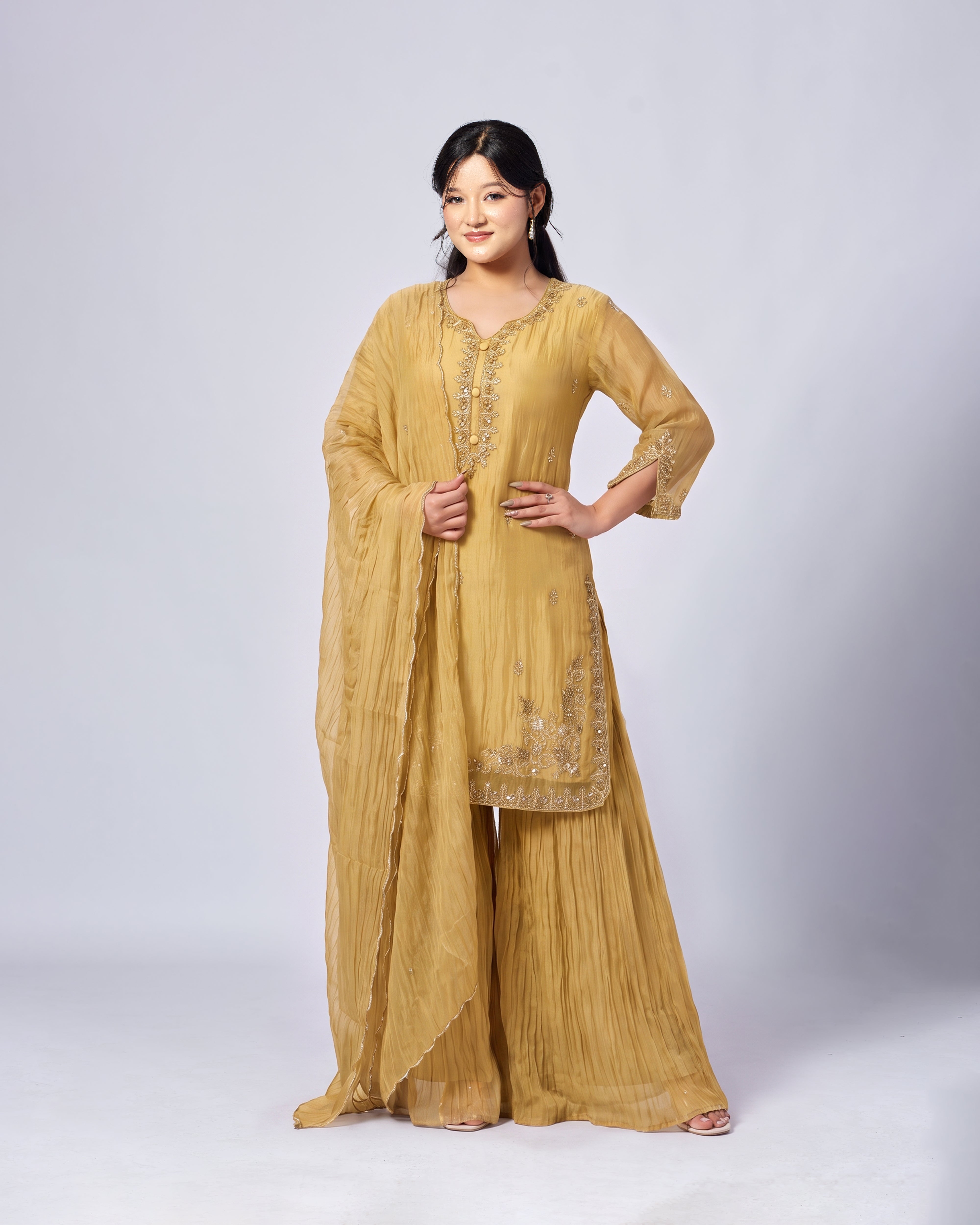 Premium Crush Silk with Handwork Set –  Golden