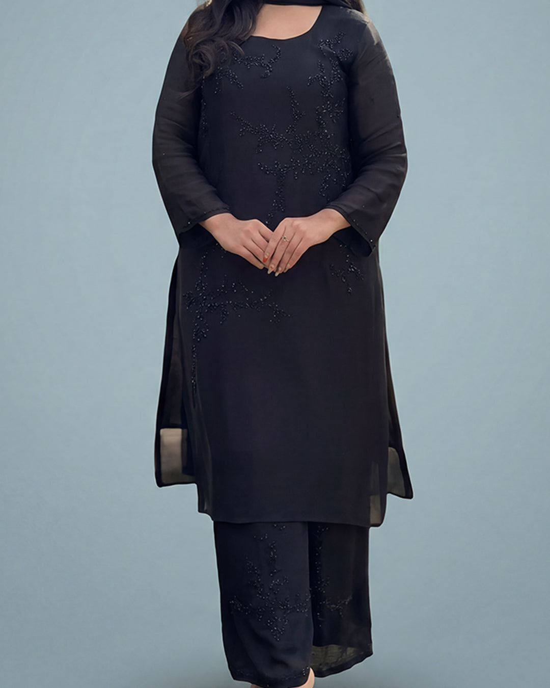 Midnight Noir Grace – Premium Chinon Silk Handwork Suit Set