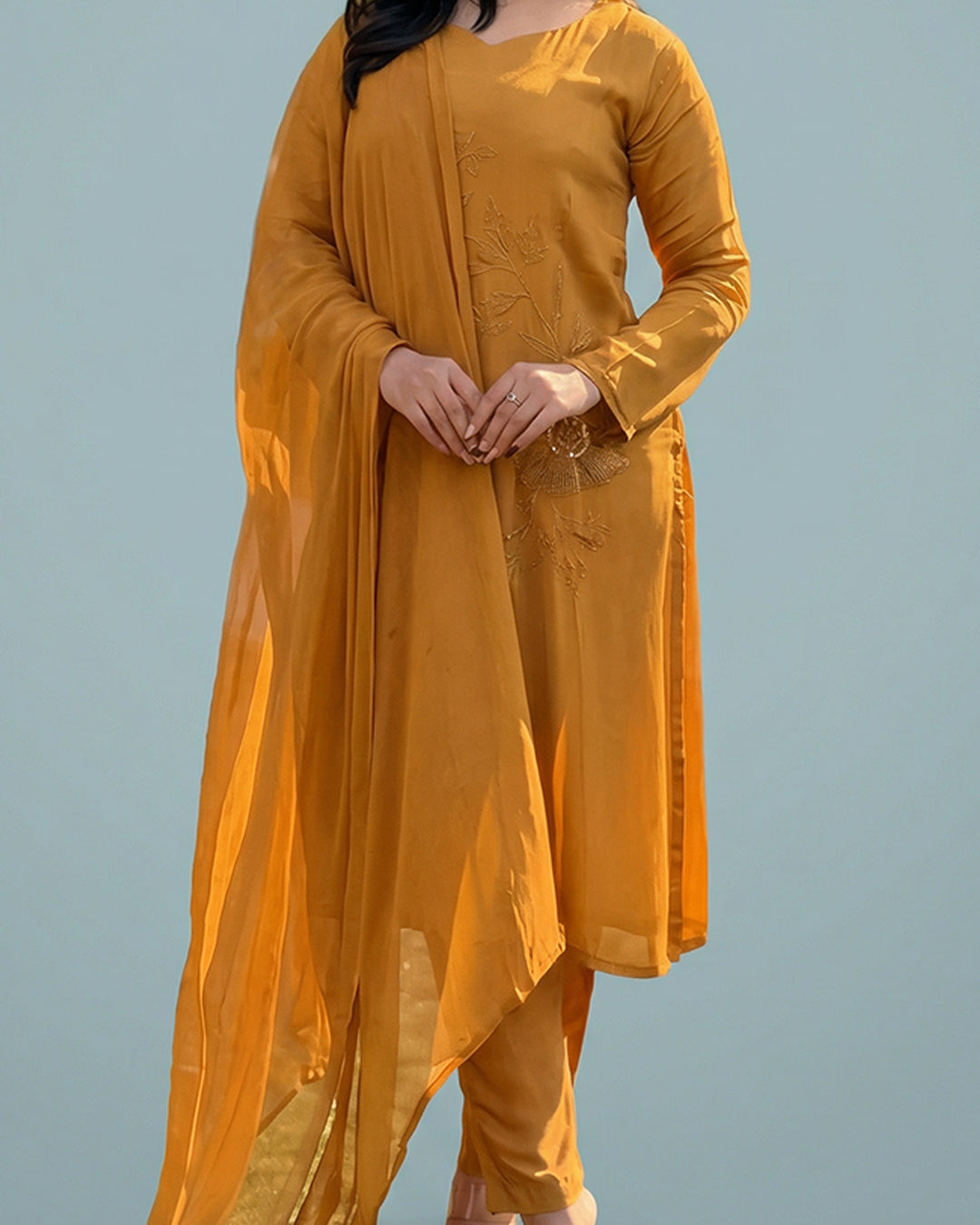 Amber Royale – Premium Chinon Pakistani Suit Set