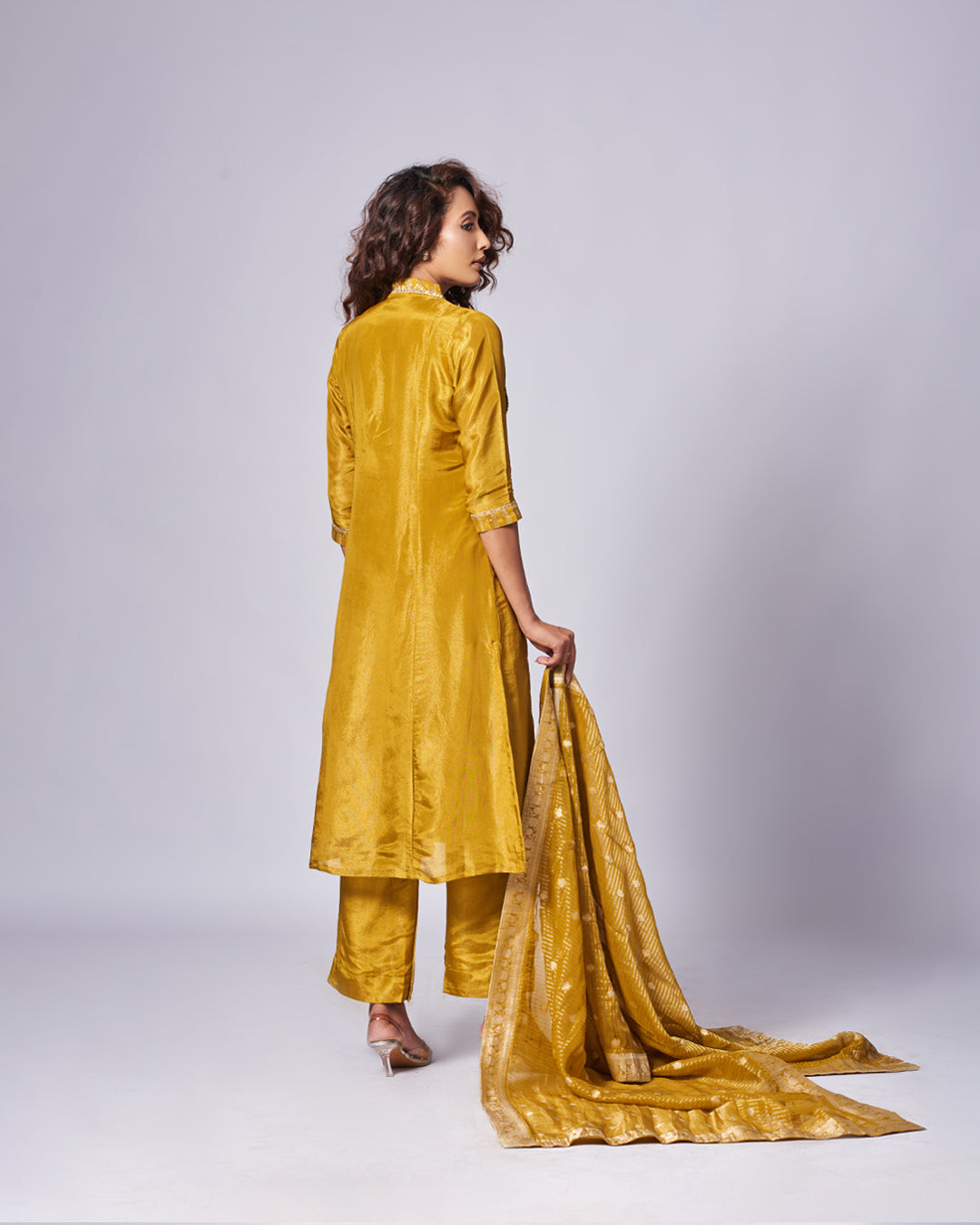 Golden Grace with a Festive Glow Kurthi Set