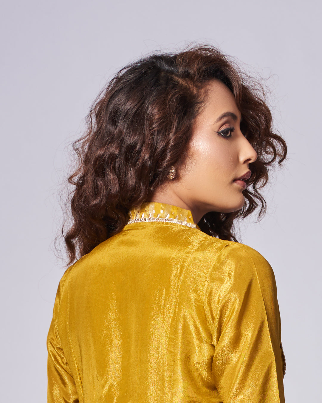 Golden Grace with a Festive Glow Kurthi Set