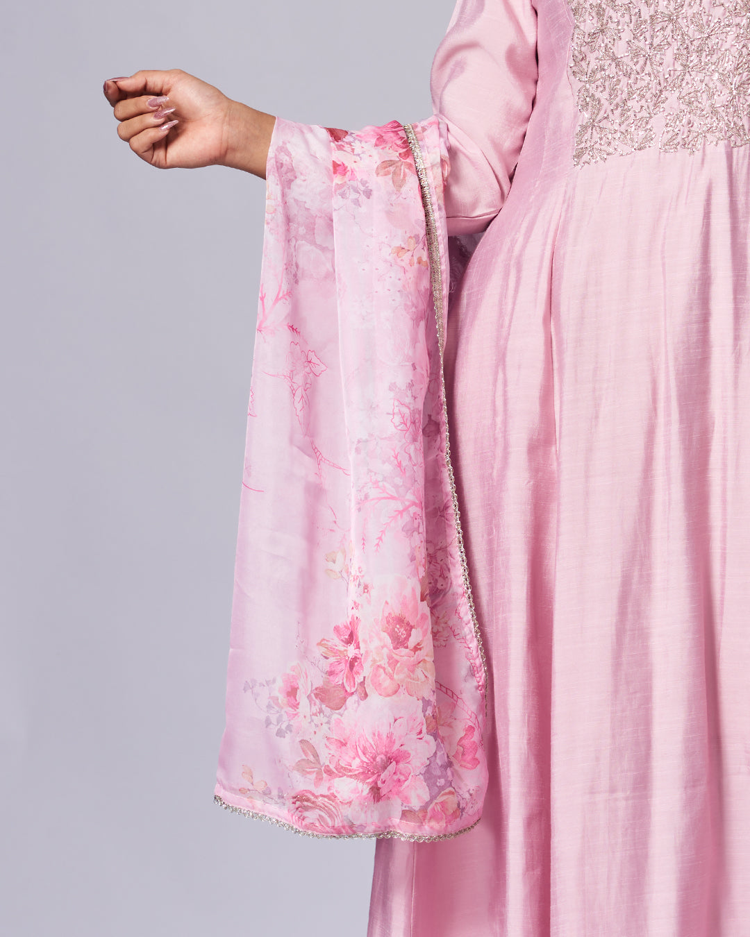 Golden Grace with a Festive Glow Kurthi Set