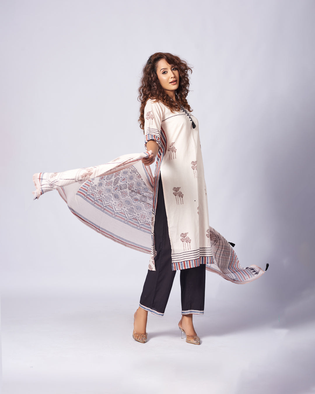 Ivory Bloom Cotton Kurthi Set