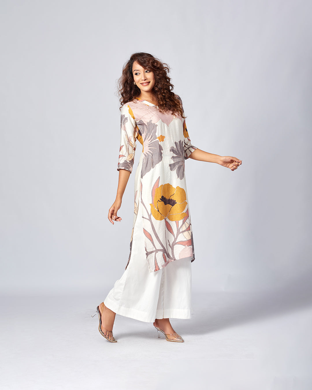 Bloom Grace – Printed Cotton Kurthi