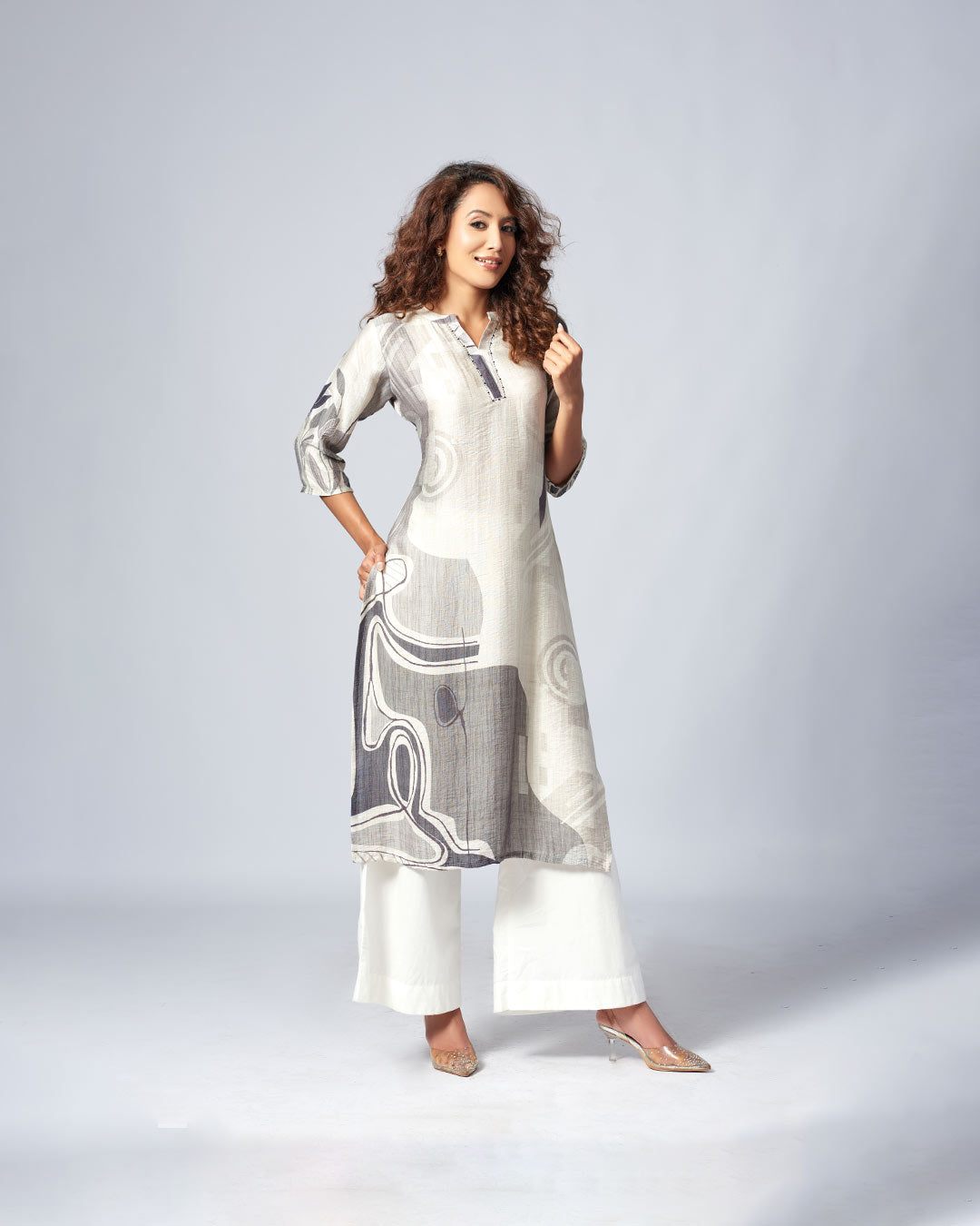 Urban Canvas – Abstract Print Kurthi