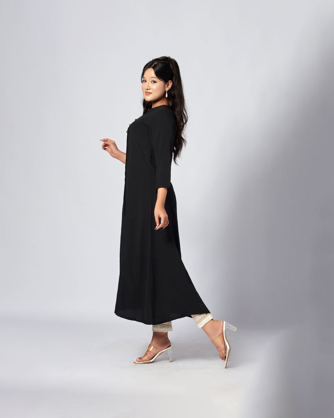 Midnight Grace – Solid Black Long Kurthi