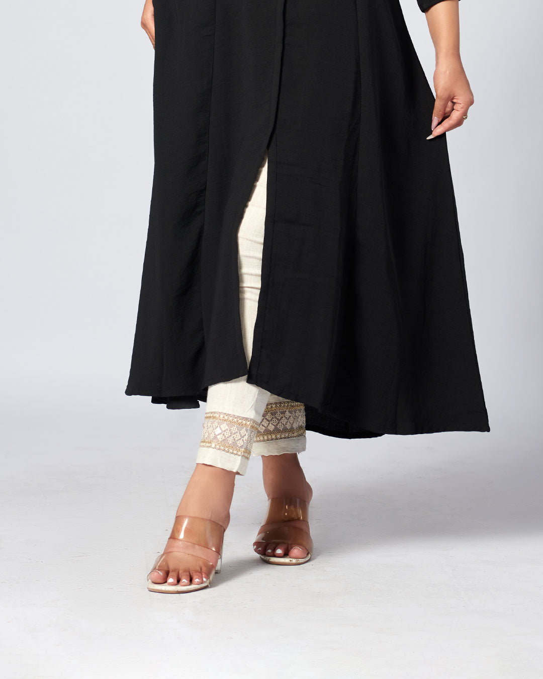 Midnight Grace – Solid Black Long Kurthi
