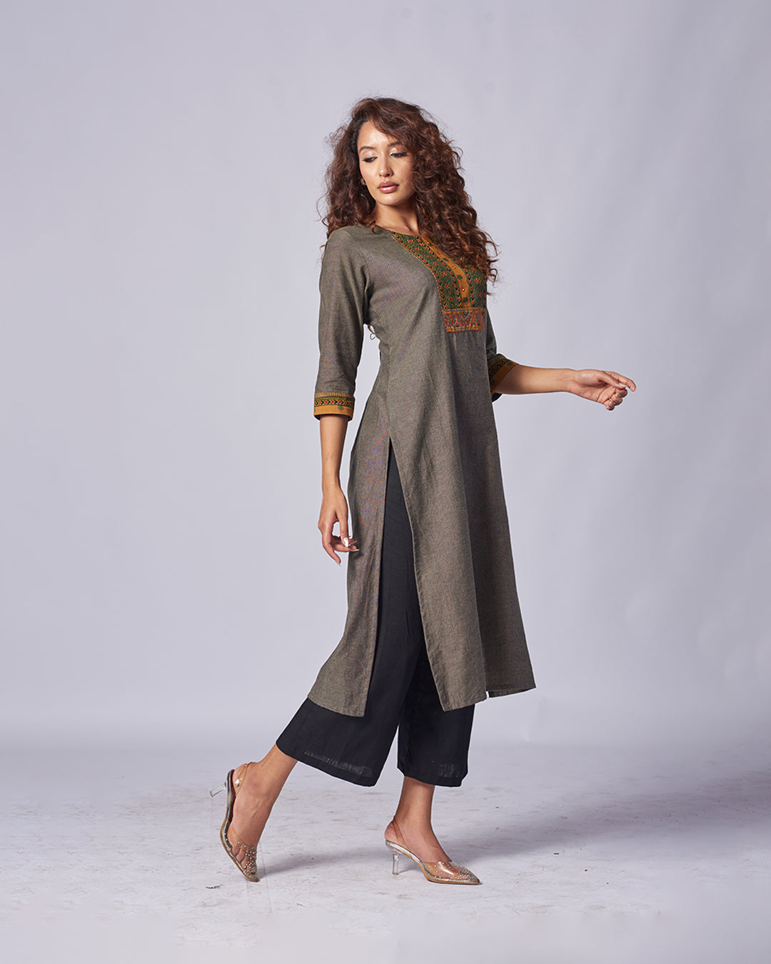 Olive Aura – Khadi Cotton Kurthi