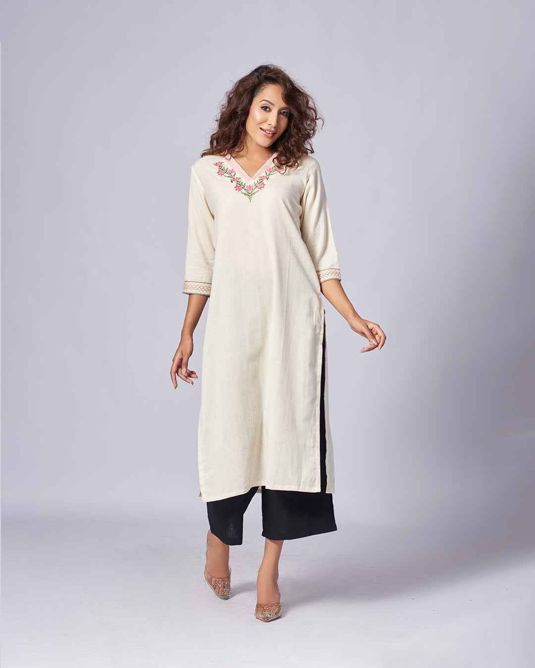 Ethereal Grace – Khadi Cotton Aari Kurthi
