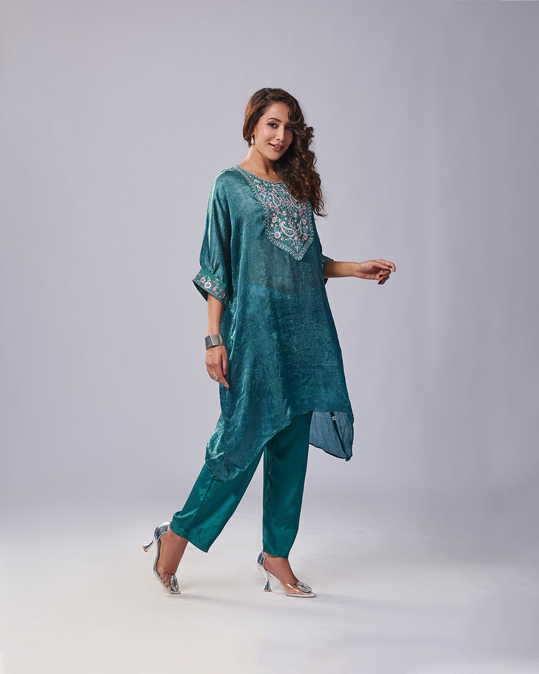 Teal Elegance Embroidered Kurthi With Pant 